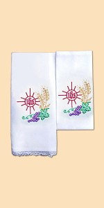 Linge d'autel brodé - complet (id: 763)