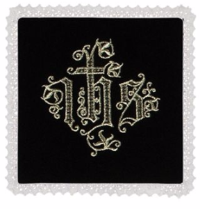 Pâle liturgique brodée. (id: 342)