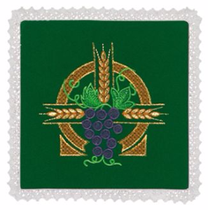 Pâle liturgique brodée. (id: 337)