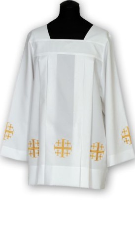 Surplis brodé. (id: 638)