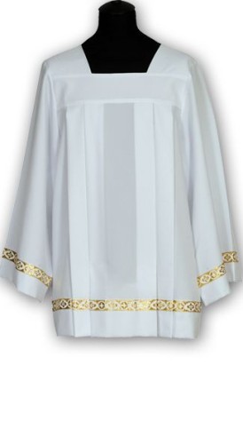 Surplis avec une bande dorée (id: 626)