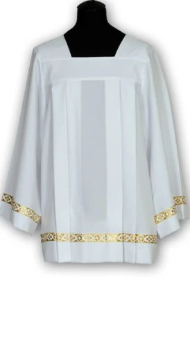 Surplis avec une bande dorée (id: 626)