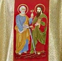 Chasuble brodé avec l'image des Saints Pierre et Paul (id: 767)