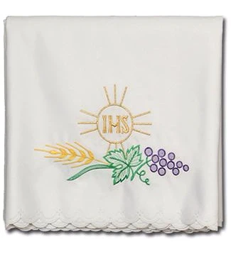 Nappe d'autel brodé (id: 444)
