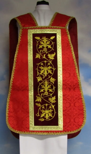 Chasuble romaine - le pélican symbole du Christ 2.jpg