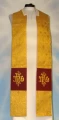 Chape liturgique dorée - tissu brocart 3.jpg