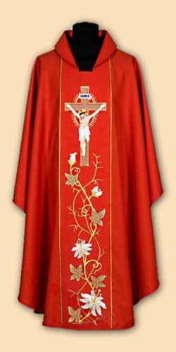 Chasubles brodées avec l'image de Jésus-Christ crucifié1.jpg