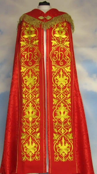 Chape liturgique  rouge 1 - tissu brocart id 779.jpg