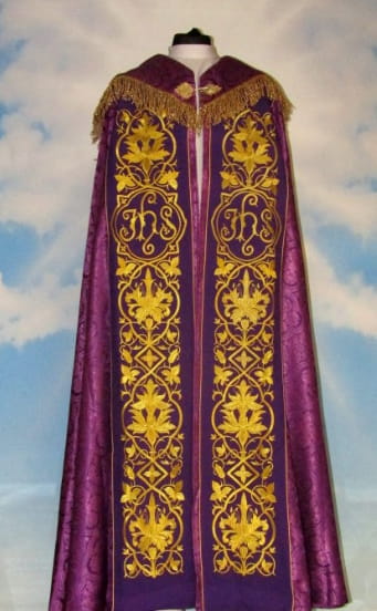 Chape liturgique  violet - tissu brocart id 779.jpg