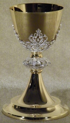 Calice enrichi de décors - argenté 