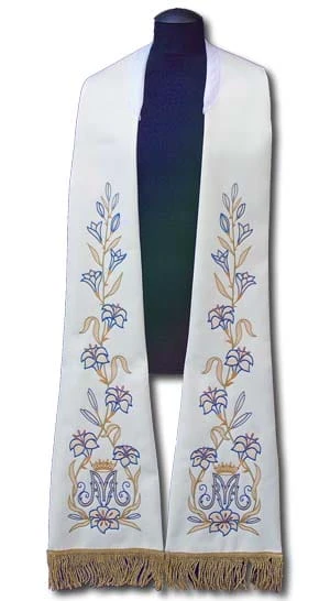 Étole romains richement brodée
