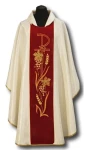 Chasuble en damas avec une bande de velours brodée. (id: 220)
