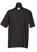 Chemise clergyman manches courtes. id: 254