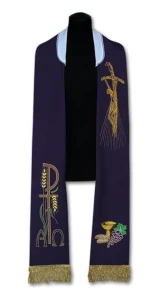 Stola liturgica viola ricamata. (id: 372)