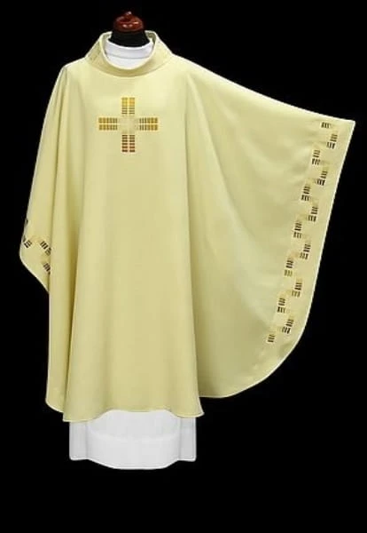 Chasuble avec croix brodé (id: 688)C