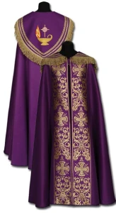 Piviale liturgica viola ricamata. (id: 470)