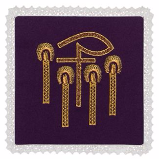 Pâle liturgique brodée. 