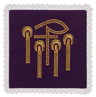 Pâle liturgique brodée. 