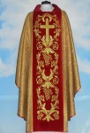 Casula in damasco con ricchi  ricami. (id: 227)