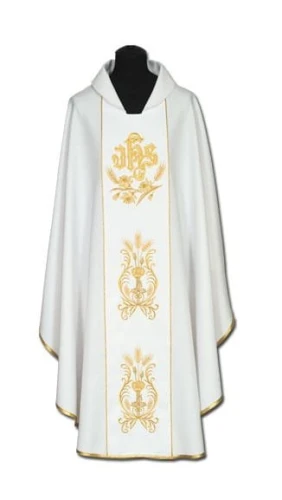 Chasuble avec une bande brodée. (id: 188)