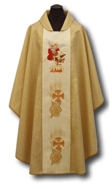 Chasuble brodé avec l'image de l'Archange Michaël. (id: 78)