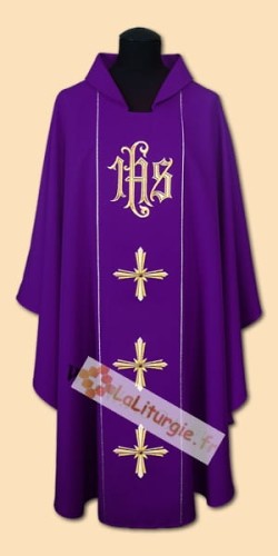 Chasuble en laine brodée (id: 712)