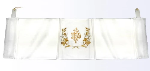 Voile huméral brodé (id: 701)