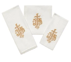 Linge d'autel brodé - complet (id: 418)