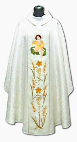 Chasubles brodées avec l'image de L'Enfant-Jésus. (id: 103)