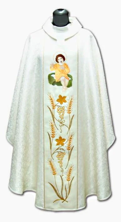 Chasubles brodées avec l'image de L'Enfant-Jésus. (id: 103)