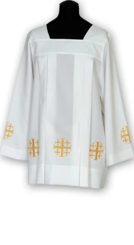 Surplis brodé. (id: 638)