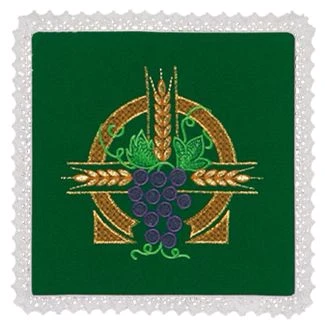 Pâle liturgique brodée. 