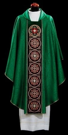 Chasuble en damas riches brodée. (id: 698)A