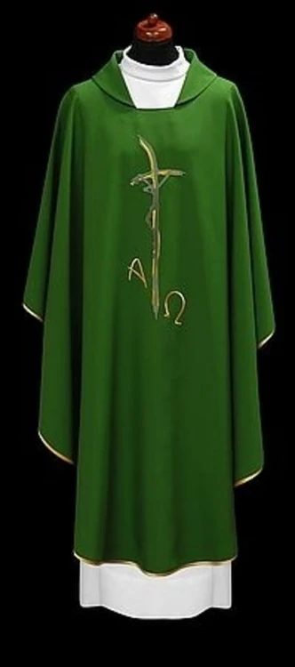 Chasuble brodée. (id: 682)