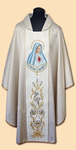 Chasuble brodé avec l'image de Notre-Dame. (id: 770)B
